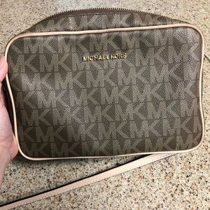 Michael Kors Cross Body